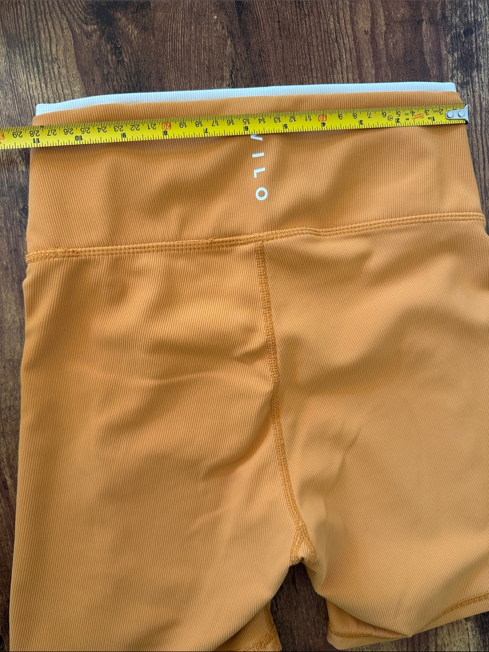Wilo Ribbed Biker Shorts - Picture 4 of 5